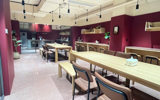 base-Wangfujing Serviced Apartment