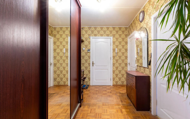 Апартаменты на проспекте Просвещения 53/1