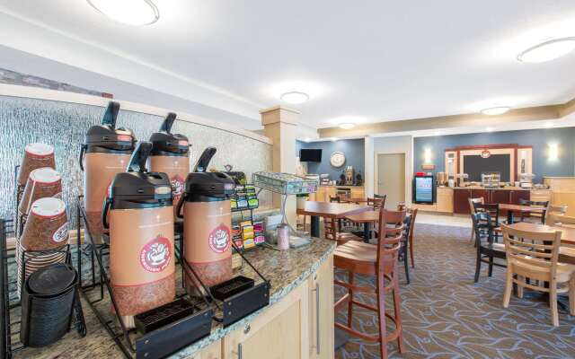 AmericInn by Wyndham Humboldt