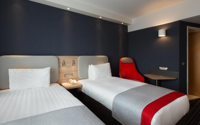 Holiday Inn Express Geneva Airport, an IHG Hotel