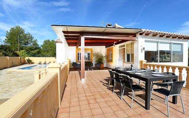 Villa Iris
