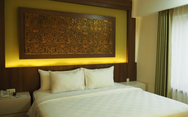 Luminor Hotel Banyuwangi Yos Sudarso by WH