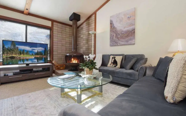 Valley View Bliss Nearby Bike Trails & Beach