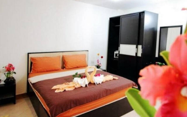 Cherry Budget Hostel @patong Beach