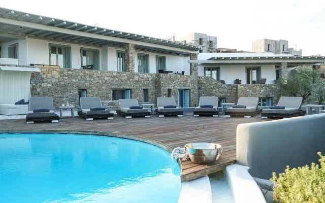 Bluewave Villa