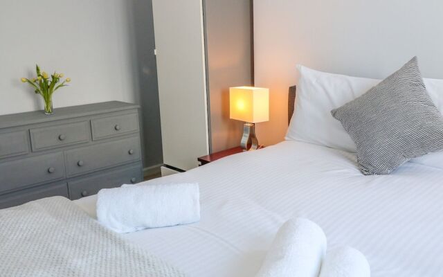 Seaview Apartment