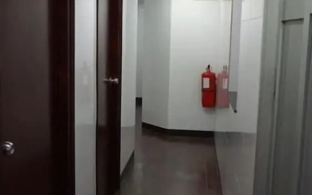 New Mandarin Guest House – Hotel Rooms – Kowloon