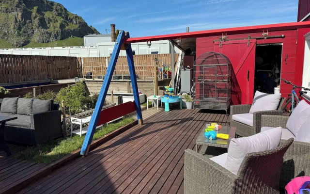 The Cozy Caravan Vestmannaeyjar