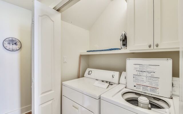 Summer Breeze by RedAwning