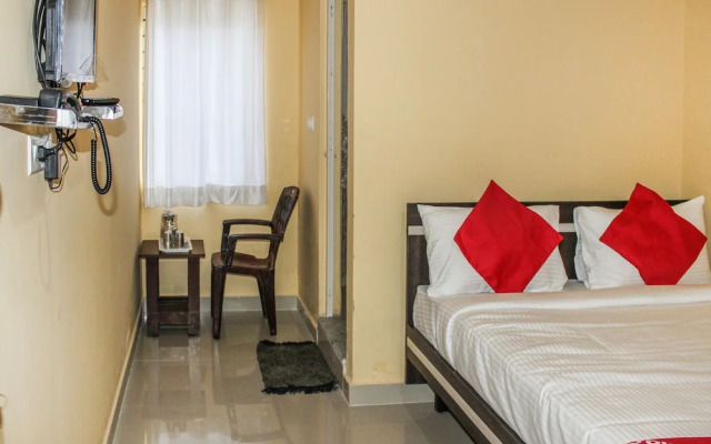 Sri Guru Residency By OYO Rooms
