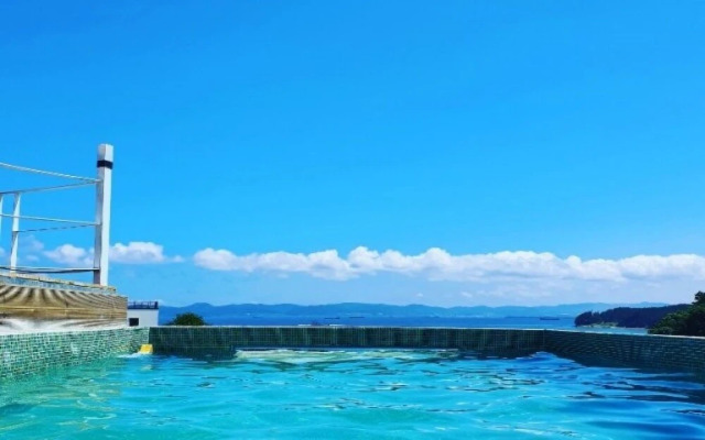 Pohang Uhil Camping Park Pension