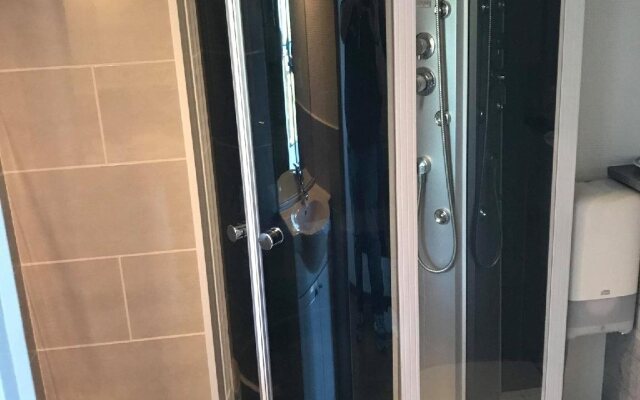 authentic by balladins - Hôtel le Privilège