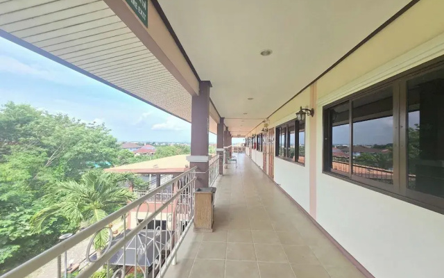 Phaiboon Hotel & Resort