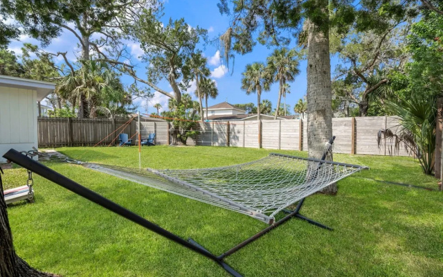 Bay Breeze Bungalow
