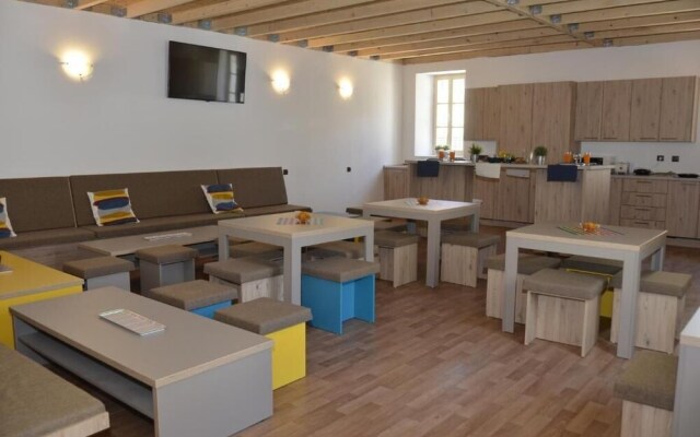 Hostel Antique