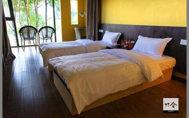 Lugu Lake Caoshe Vacation Inn