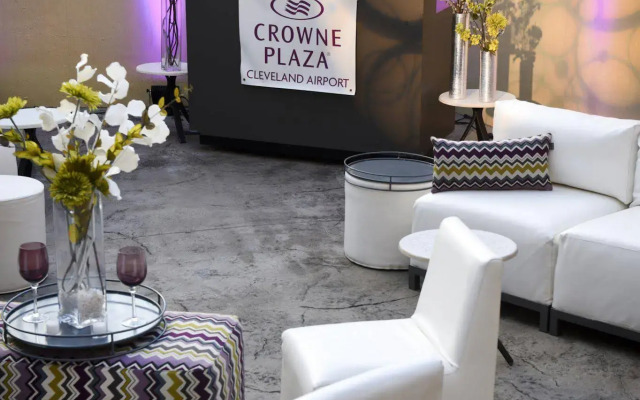 Crowne Plaza Cleveland Airport by IHG