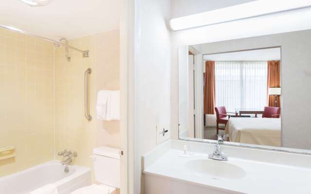 Days Inn by Wyndham Goldsboro