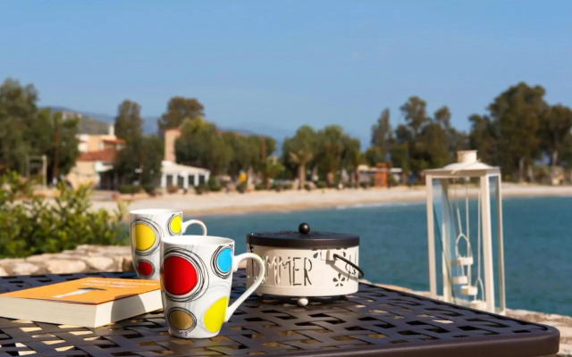 Seafront apartment in Kiveri, near Nafplion.