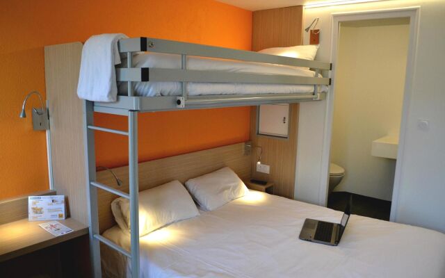 Première Classe La Roche Sur Yon - Vendéspace