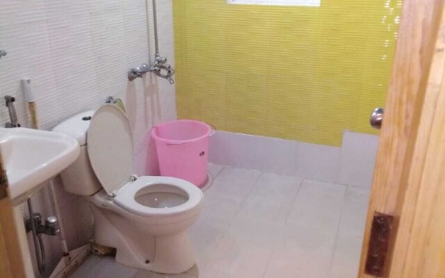 Red Lagoon Guest House