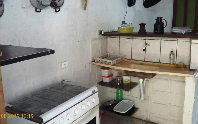 Quitinetes Rusticas Junto a Natureza - Bruxas e Bruxos