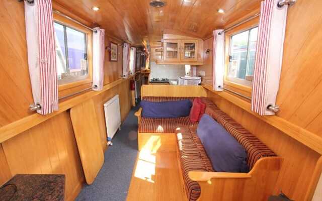 Amazing Narrow Boat Stratford-on-avon, River Avon