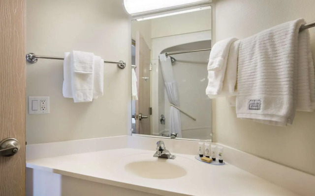 Red Lion Inn and Suites Butte