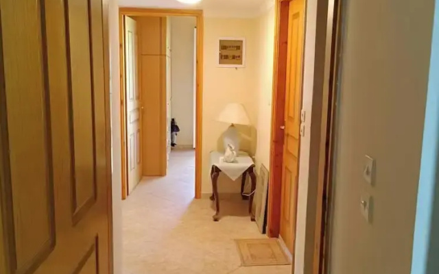 Hillview Holiday Home in Kalavrouza