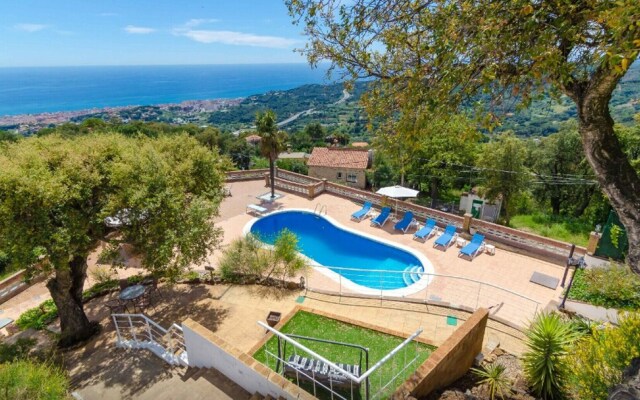 HomeHolidaysRentals Malvina