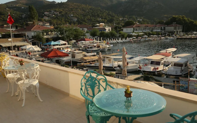 Selimiye Hemena Rooms And Villa