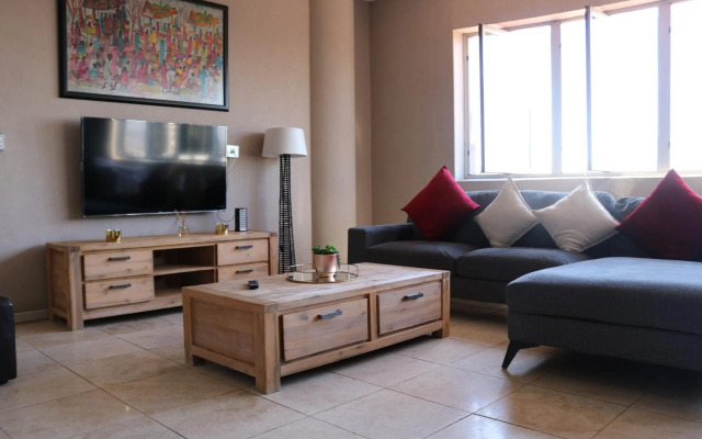 Stunning Studio apt with stunning Joburg views