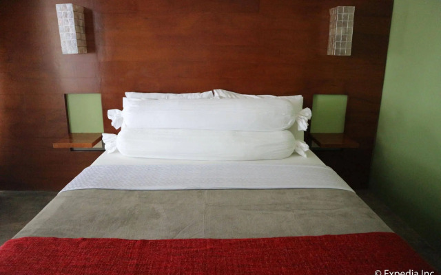 Pahuwayan Suites