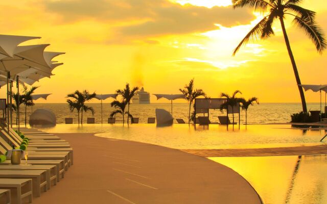 Krystal Grand Puerto Vallarta All Inclusive