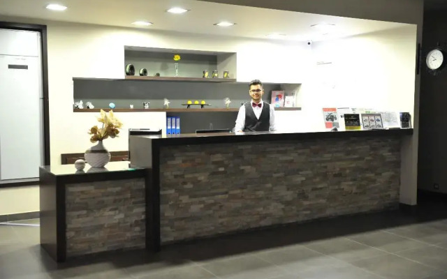 Maritime Hotel Aparts