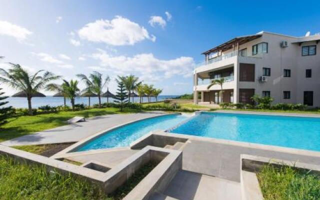 Flic en Flac Beachfront villa