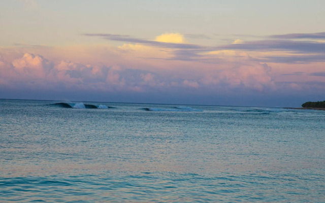 Breakas Beach Resort - Adults only