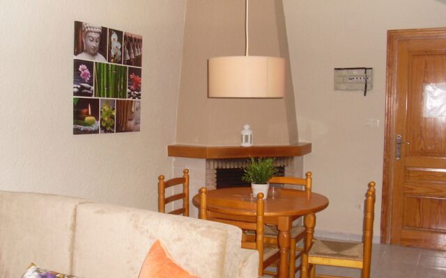 114 Campo Olivar, 502