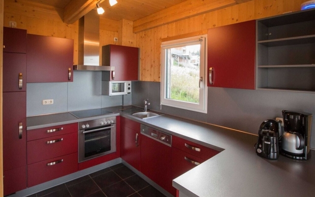 Wonderful Chalet in Klippitztörl with Hot Tub & Sauna