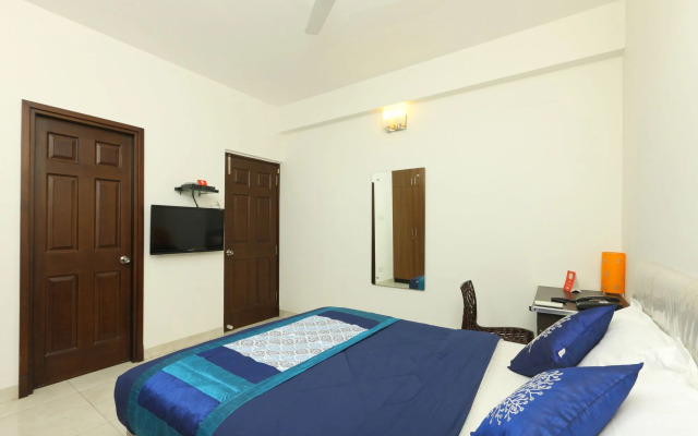 OYO 37 SilverKey Thuraipakkam