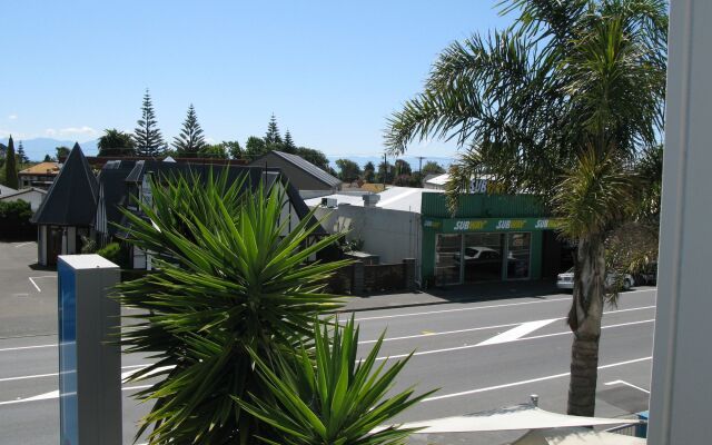 Beaches Nelson