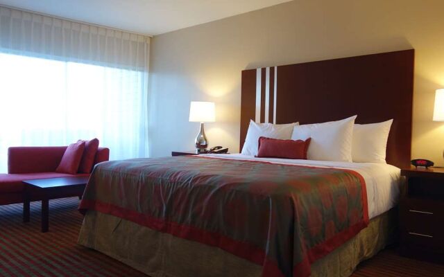 Ramada Sacramento