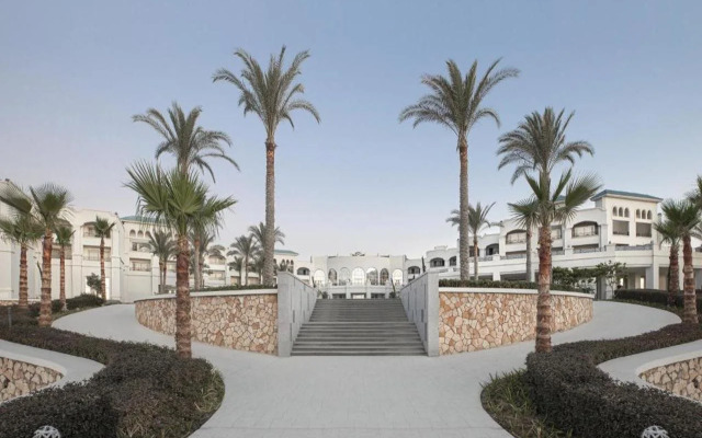 Cleopatra Luxury Resort - North Coast Sidi Heneish