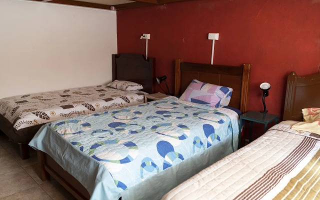 Casa Ceasars  Historic Quito