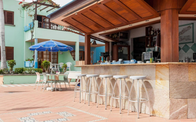 Club Vista Serena