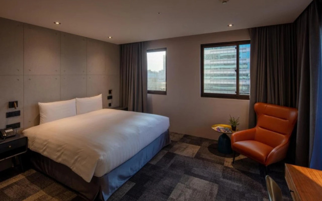 Roaders Plus Hotel Theme