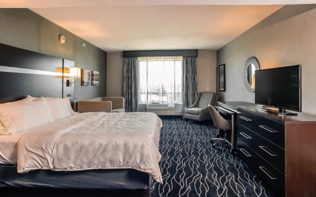 Holiday Inn & Suites - Joliet Southwest by IHG