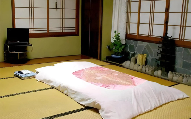 Nakasaya