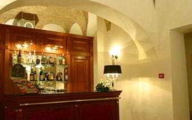 Hotel Cavaliere Palace