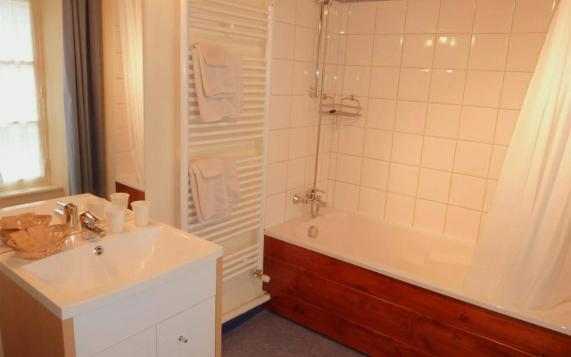 Domaine de la Tour B&B